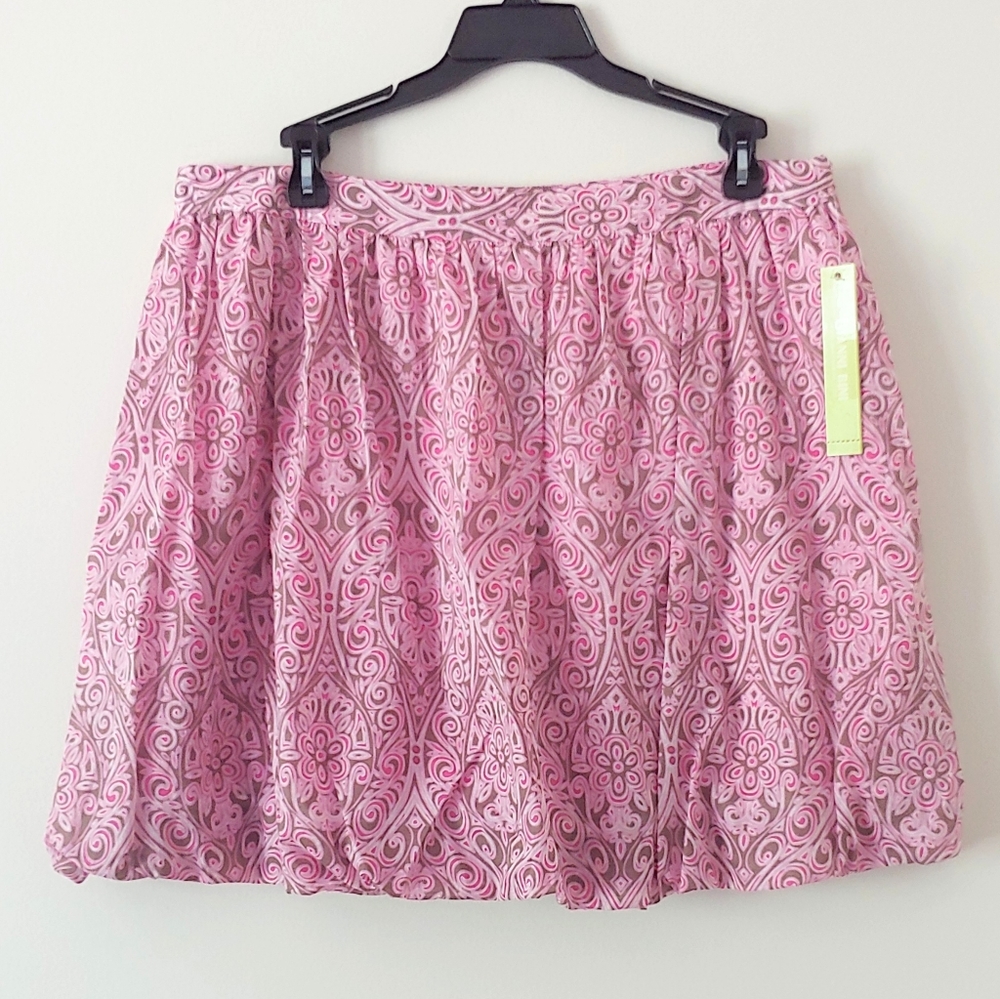 NEW Gianni Bini pink floral skirt size 8